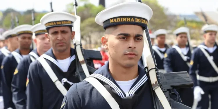 Marinha abre concurso com 600 vagas e provas em Manaus; veja como participar