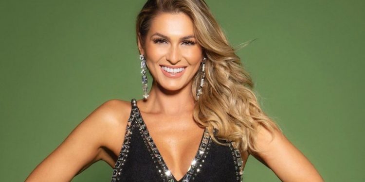 Lívia Andrade explica por que nega convites para retornar ao Carnaval