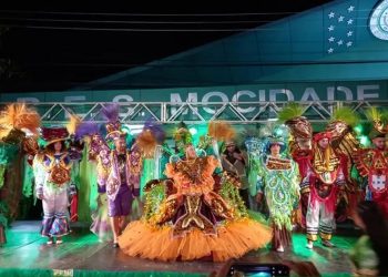 Mocidade de Aparecida realiza vendas de fantasias para o Carnaval 2024