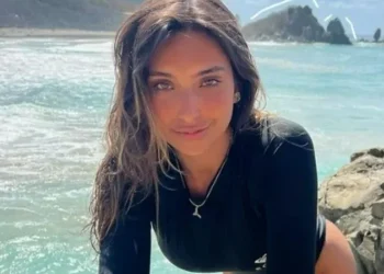 Ex-BBB Vanessa Lopes está em tratamento e é acompanhada 24 horas por dia