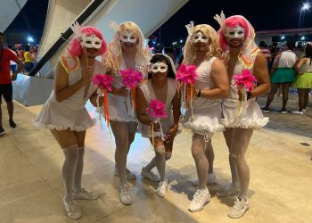 Tradicional Bloco das Piranhas levanta público com pegada sustentável em Manaus