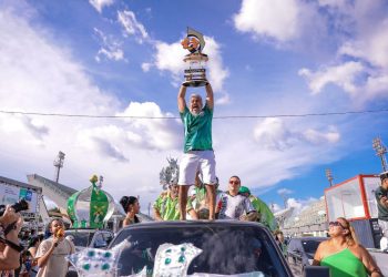 Aparecida se consagra tricampeã do Grupo Especial das escolas de samba de Manaus