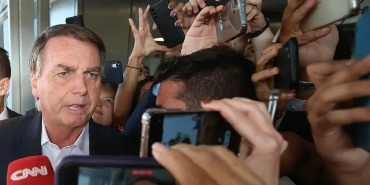 Moraes nega pedido de Bolsonaro para adiar depoimento à PF