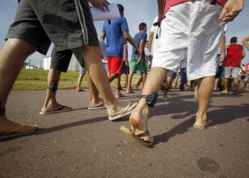 Projeto que extingue ‘saidinhas’ de presos deve ser votado nesta terça (20)