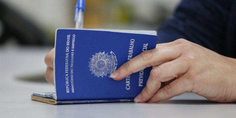 Sine Amazonas divulga 139 vagas de emprego para essa sexta-feira (22)