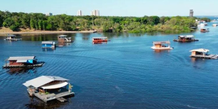 ‘Vamos retirar os flutuantes até fim do mês’, afirma secretário sobre decisão judicial