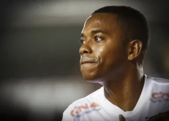 De astro do futebol a condenado à prisão: relembre trajetória de Robinho
