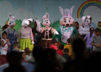 Caravana da Páscoa 2024 celebra a cultura e a alegria em Manaus