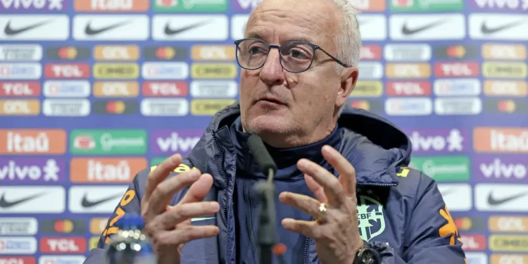 Dorival Júnior espera ‘ótima resposta’ do Brasil contra a Inglaterra