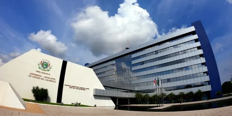 Pela primeira vez, Aleam realiza cerimônia de concessão da Medalha Coronel Jorge Teixeira