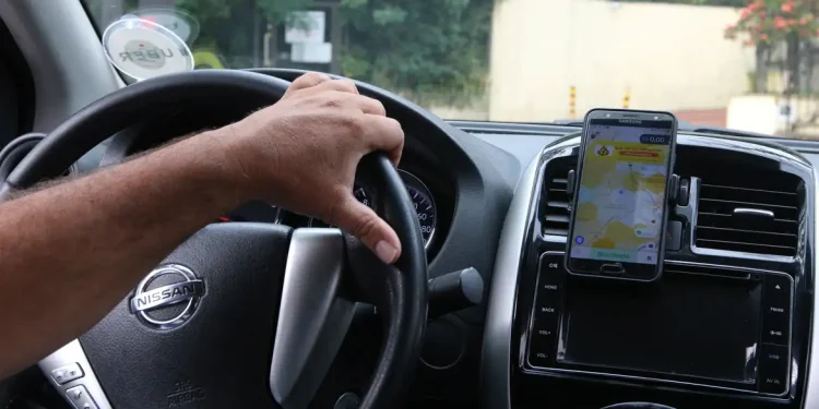 Entenda o que pode mudar no trabalho de motoristas de aplicativo