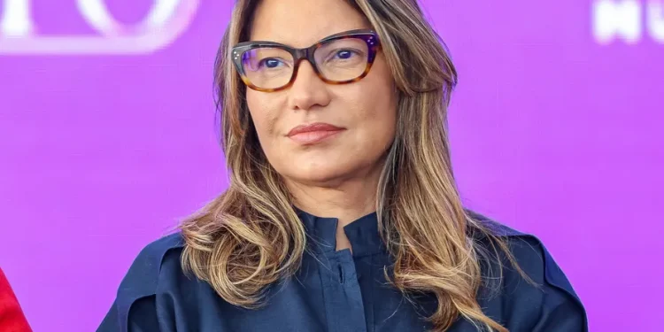 TSE multa comentarista da Jovem Pan em R$ 30 mil por ofensa a Janja