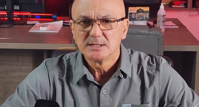 Coronel Menezes confirma saída do PL e vai alinhar com o grupo de Roberto Cidade