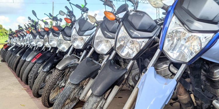 Detran-AM realiza leilão com 200 veículos na segunda-feira