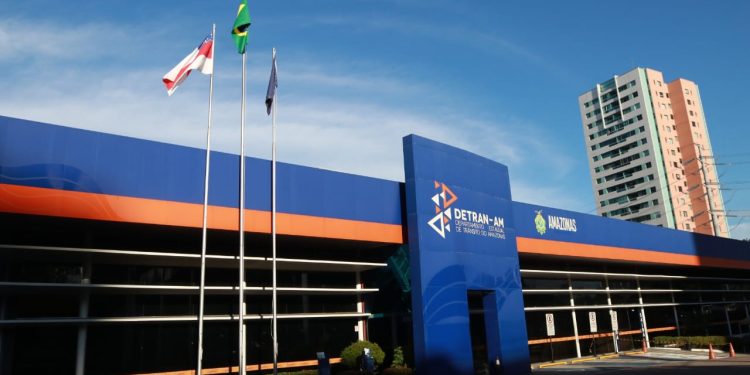 Detran-AM vai notificar condutores com exame toxicológico vencido
