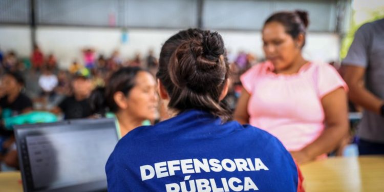 Defensoria Pública realiza mutirão de assistência jurídica em Codajás