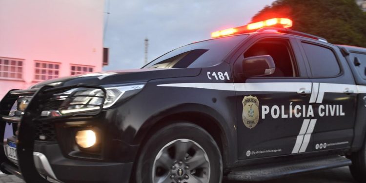 Polícia Civil prende homem por descumprimento de medida protetiva contra a ex-companheira