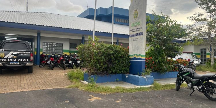 PC-AM prende homem que tentou matar esposa a facadas em Manacapuru