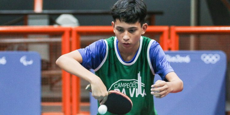Promessa do AM no tênis de mesa sonha em representar Estado nos Jogos Olímpicos