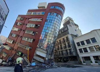 Forte terremoto atinge Taiwan e faz Japão emitir alerta de tsunami