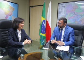 Wilson Lima apresenta mercado de carbono e iniciativas sustentáveis do AM à embaixadora polonesa