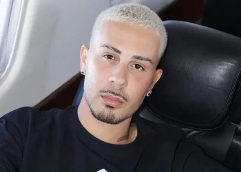 Carlinhos Maia se revolta após cobrança sobre empregadas: “Estão ganhando bem”