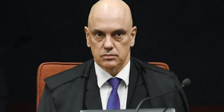 EUA: Deputados divulgam relatório com decisões sigilosas de Alexandre de Moraes