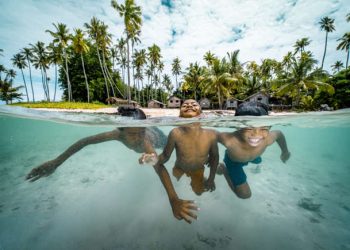 A incrível vida dos Bajau, o povo com mutação genética que mora no mar