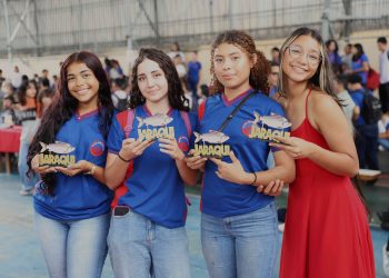 Prêmio Jaraqui: festival de curtas-metragens retrata cultura amazônica e revela talentos em escola estadual