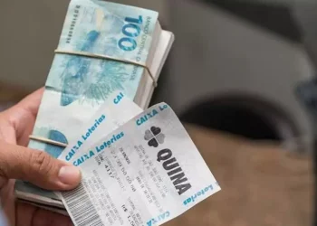 Idosa perde R$ 20 mil com antigo golpe do bilhete premiado