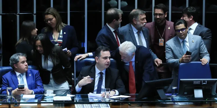 Senado aprova seguro obrigatório para indenizar acidentes de trânsito