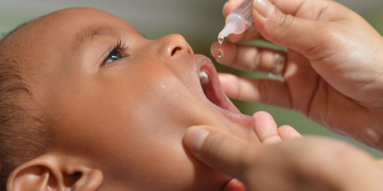 Campanha de vacinação contra poliomielite começa nesta segunda (27) em Manaus