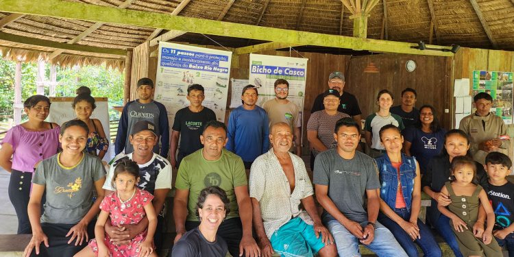 Comunidades ribeirinhas do Amazonas recebem formação para monitoramento de quelônios