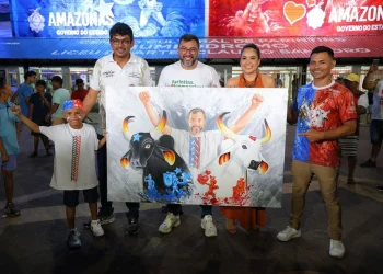 Em Parintins, Wilson destaca importância cultural do festival e da preservação