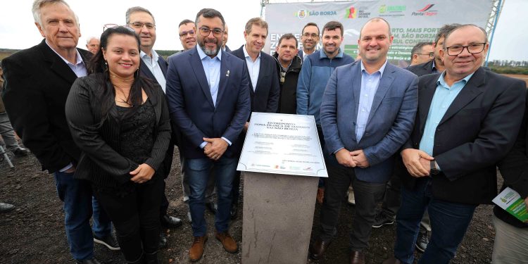 Wilson Lima dá início à instalação de entreposto da ZFM no RS para fomentar negócios com Mercosul