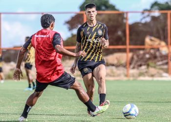 Amazonas FC enfrenta Chapecoense nesta quinta-feira (13) em Manaus