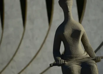 Entenda a decisão do STF sobre descriminalização do porte de maconha