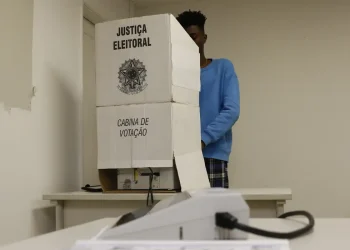 Eleições 2024: é possível votar sem o título de eleitor?