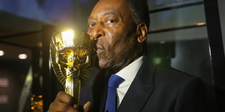 Lei institui 19 de novembro como Dia do Rei Pelé