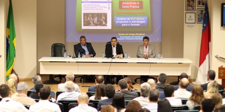 Reforma tributária: Governo do Amazonas continua atento e atuando para manter vantagens comparativas da ZFM