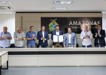 Governador Wilson Lima anuncia medidas de suporte à indústria e comércio durante a estiagem