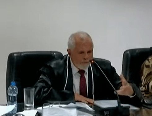 Desembargador que citou ‘mulheres loucas atrás de homens’ tira licença do TJPR