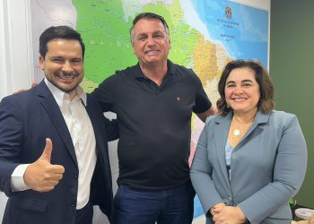 Bolsonaro lança Capitão Alberto Neto e Maria do Carmo como chapa da direita nas eleições em Manaus