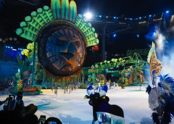 Caprichoso é campeão de Parintins pela terceira vez consecutiva