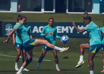 Seleção feminina de futebol entra em reta final de preparação para Paris