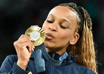 Viola Davis celebra ouro de Rebeca Andrade na Olimpíada de Paris: ‘Você é luz’