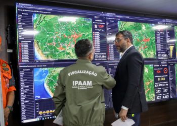 Wilson Lima anuncia ampliação do efetivo para combate às queimadas no sul do Amazonas