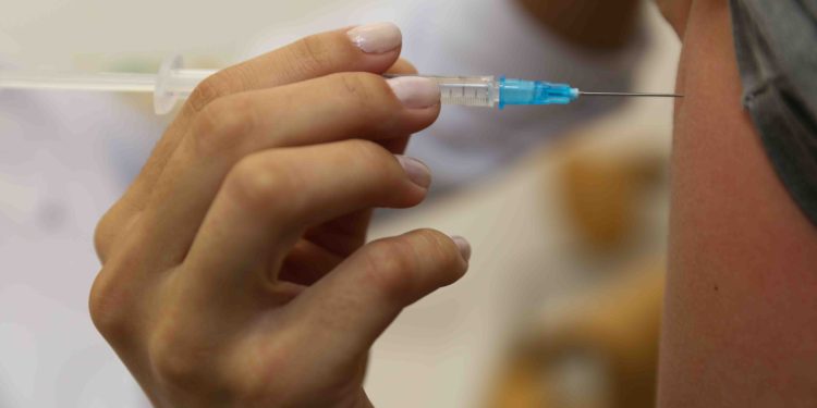 Vacinação contra influenza inicia na próxima segunda-feira (2) em Manaus