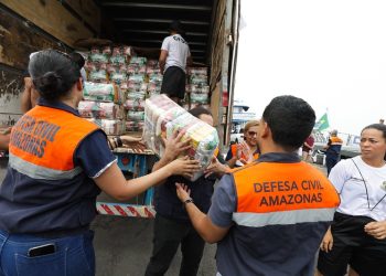 Efeitos da estiagem atingem 77 mil famílias no Amazonas, diz Defesa Civil