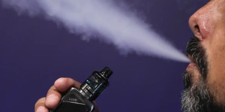 No Dia de Combate ao Fumo, entidades alertam sobre cigarro eletrônico